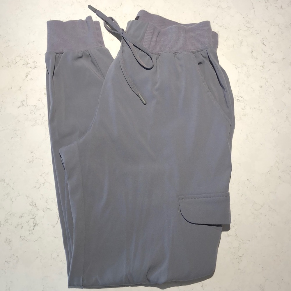 Jaanuu scrub bottoms